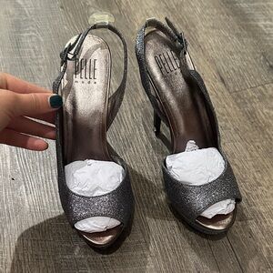 Pelle Moda Glittering Silver Peep-Toe Heels